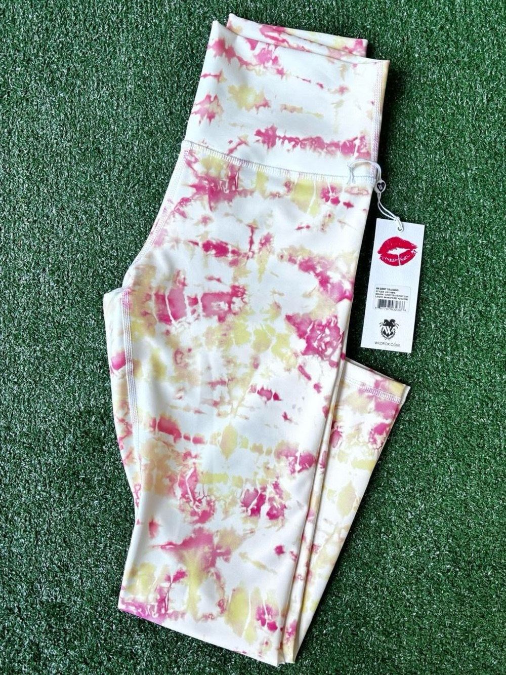 Wildfox Women’s 7/8 Ultra High Rise Legging, NWT, Size Large, Sunny Tye Dye.